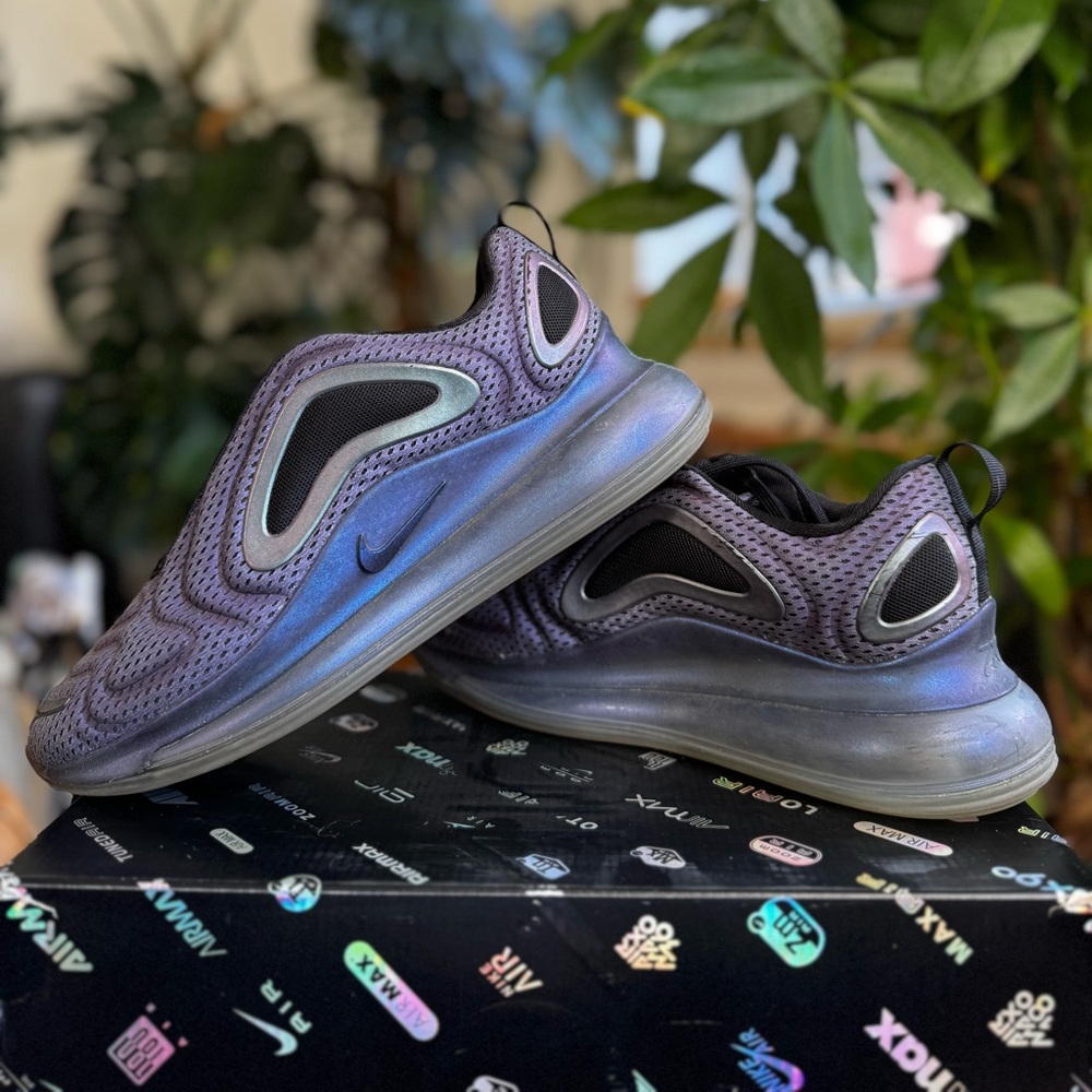 Nike Air Max 720 Black and Purple Men's Sneakers